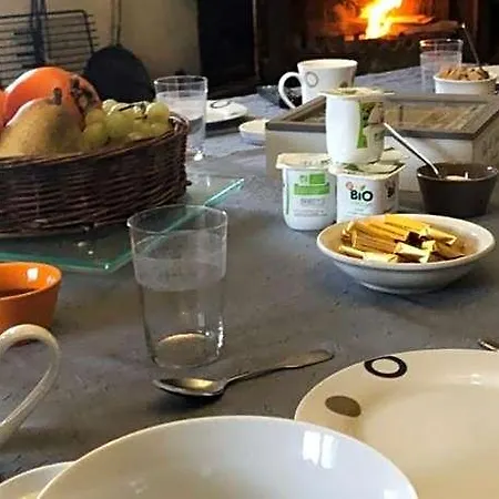 L'epervier Blanc Oda ve Kahvaltı Habère-Poche